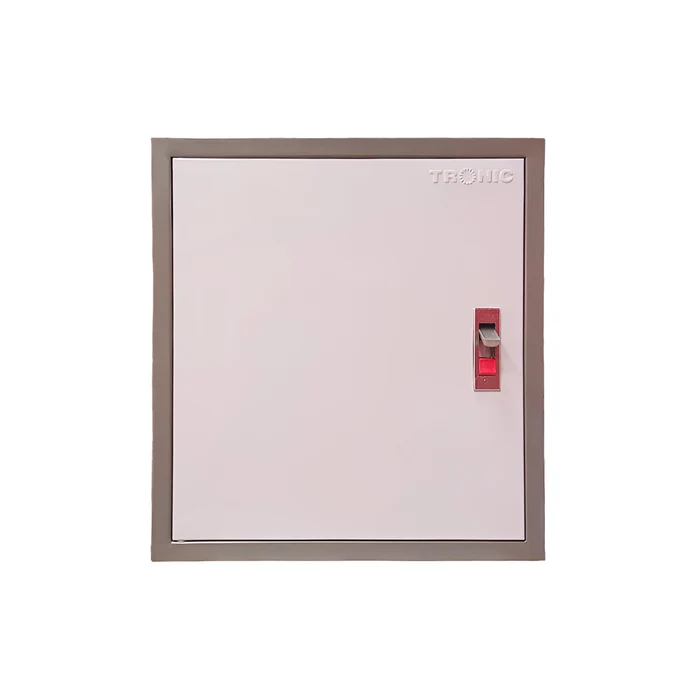 Tronic Distribution Board 4Way TPN (41DBSS) OLD (EMPTY) With 100A 3Pole Isolator DB 1043IS