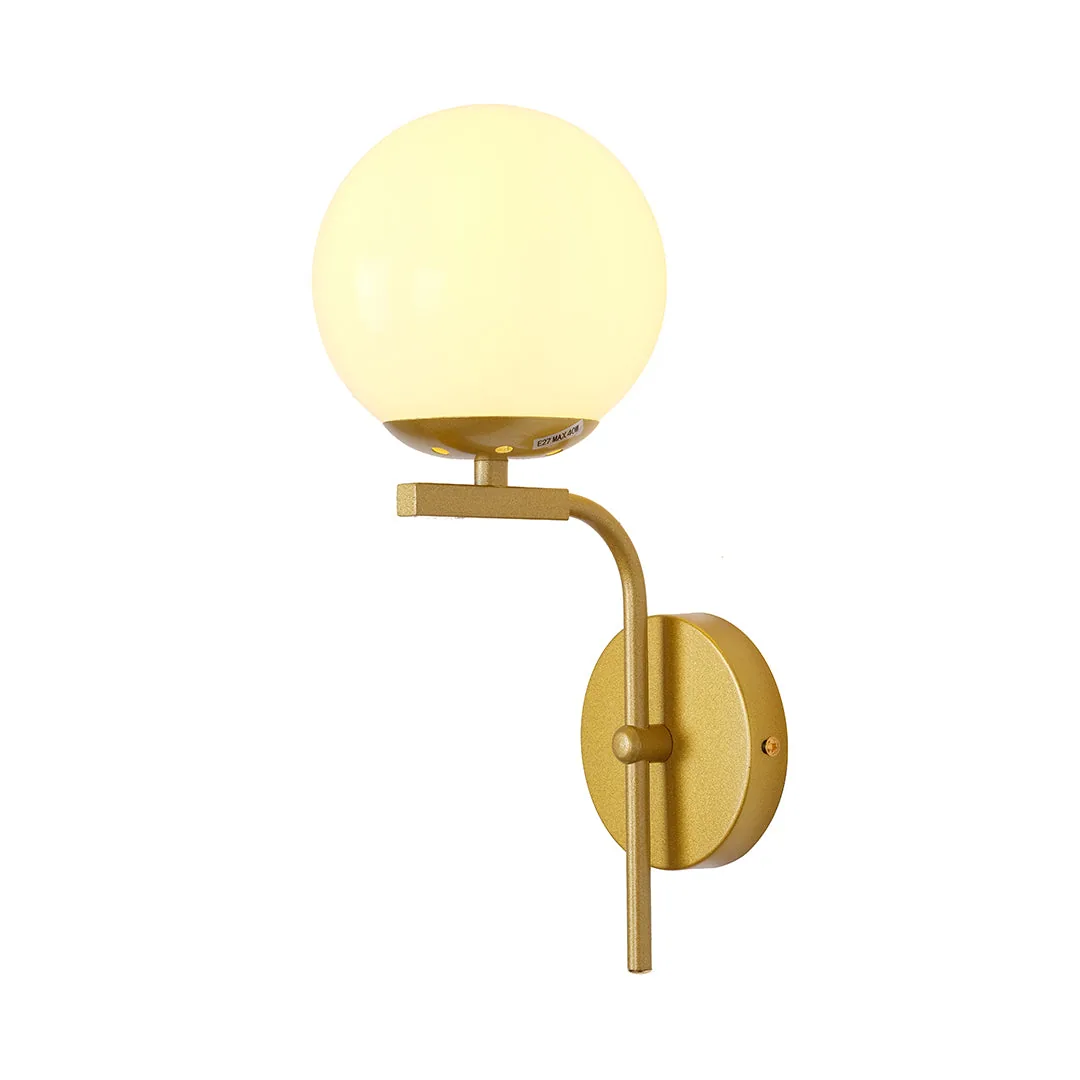 Golden Globe Accent Wall Light – Single Arm
