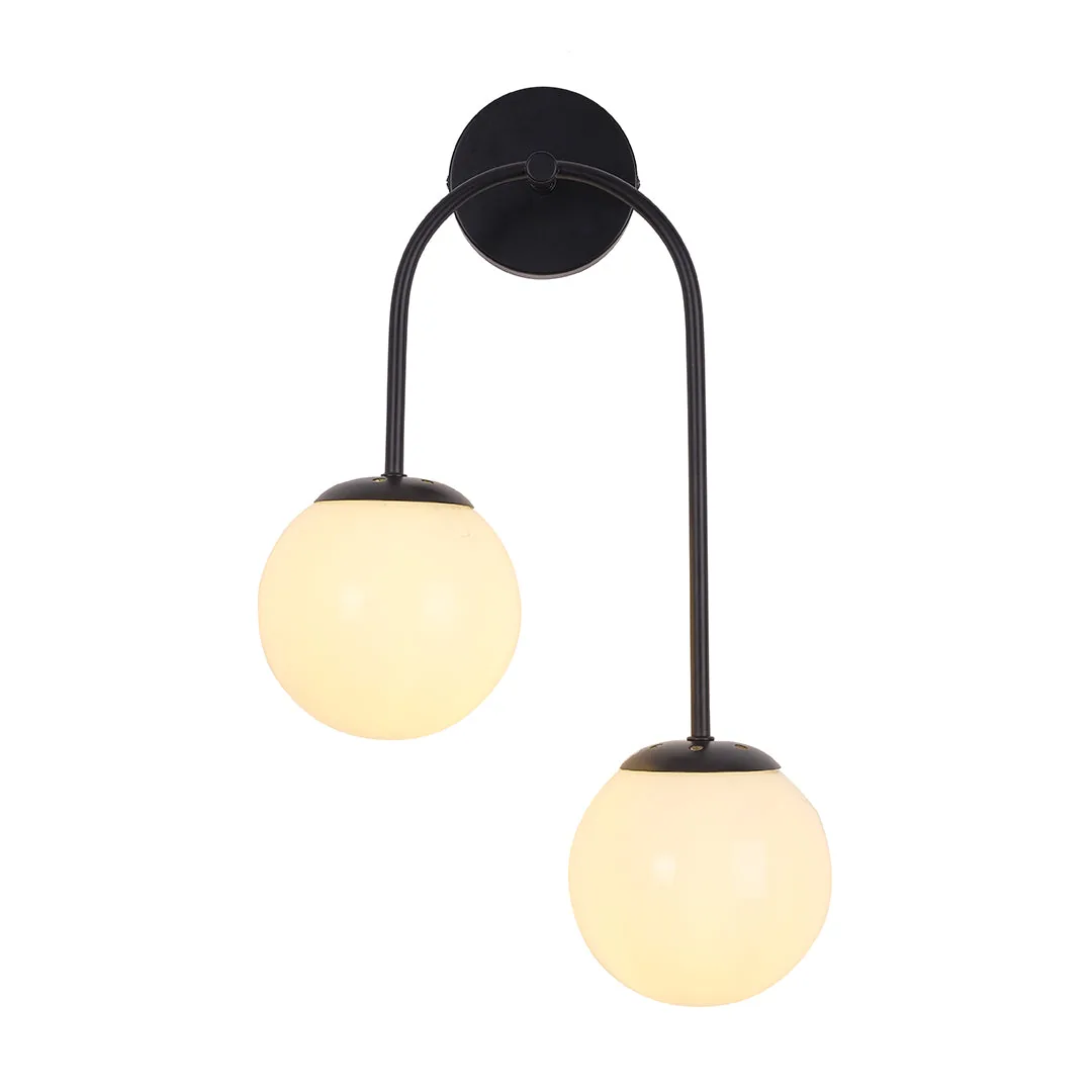 Modern Double-Globe Wall Lamp – Black & White, E27 Holder