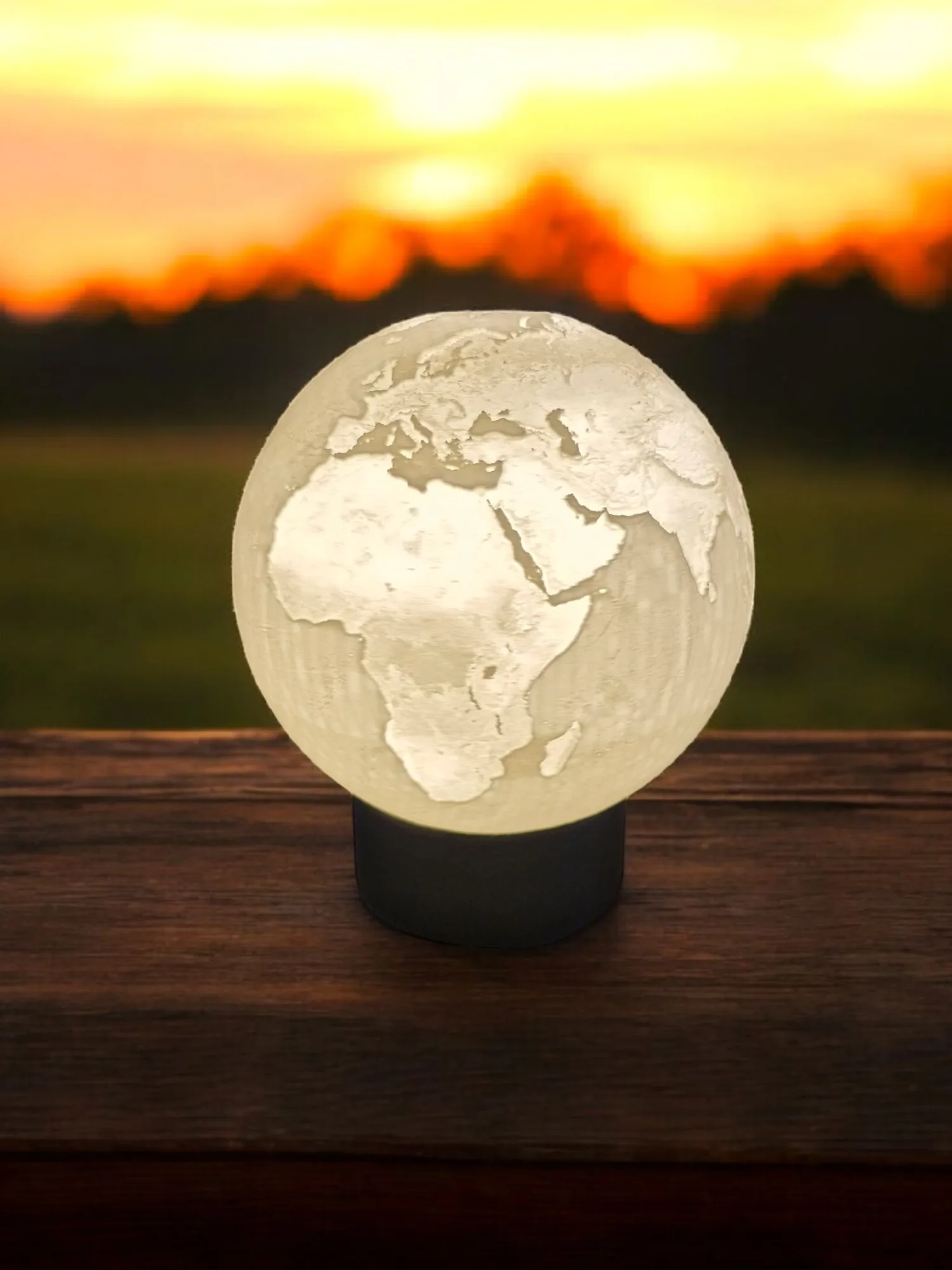 Print3D Africa EarthLight Table Lamp