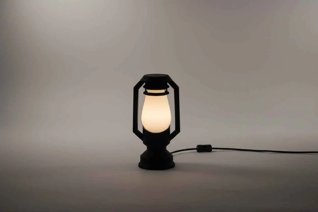 Print3D Africa KOROBOI Table Lamp