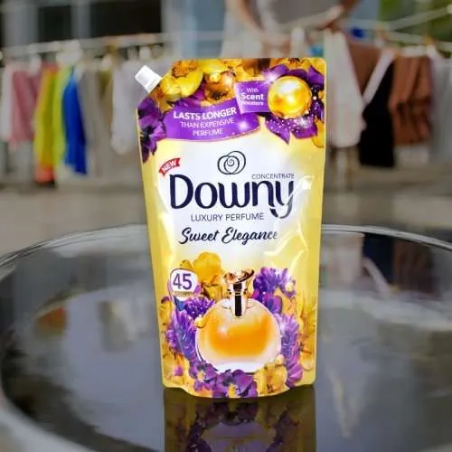 DOWNY SWEET ELEGANCE POUCH 300ML