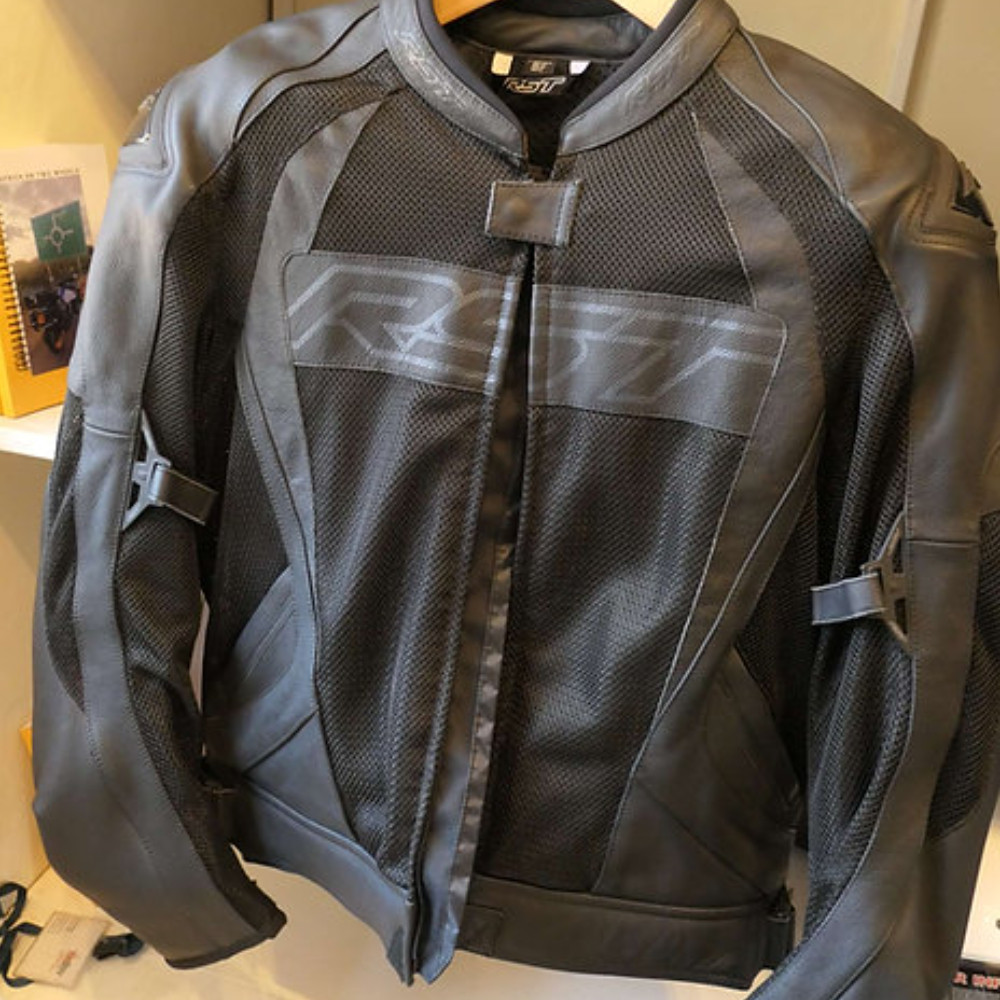 Mens RST Leather Mesh Jacket Armoured